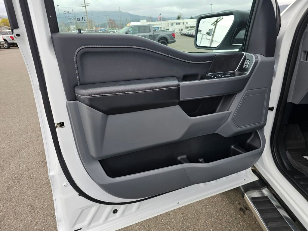 Certified 2025 Ford F150 XLT w/ Equipment Group 301A Standard image 16