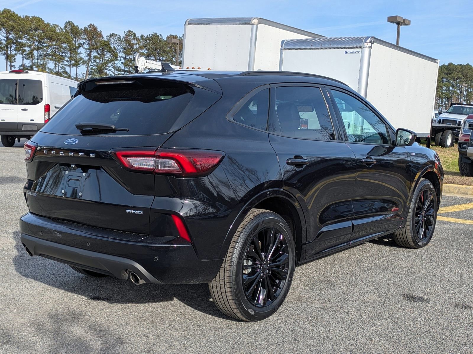 Certified 2023 Ford Escape ST-Line Elite image 5