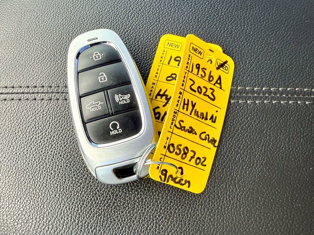 Used 2023 Hyundai Santa Cruz SEL w/ Activity Package image 40