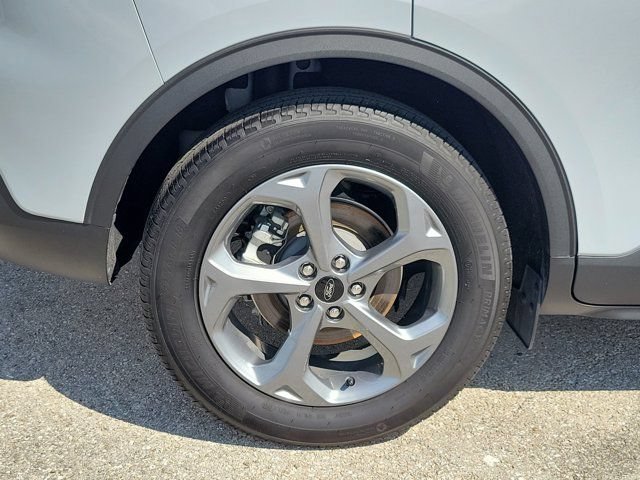 Certified 2025 Ford Escape ST-Line w/ Equipment Group 301A FWD image 11