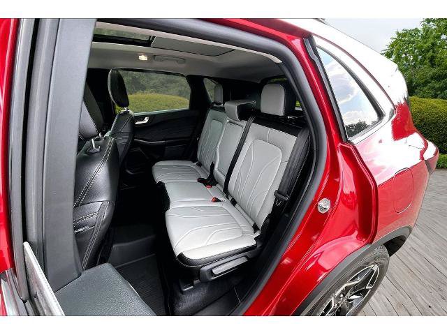 Certified 2026 Ford Escape Platinum w/ Premium Technology Package AWD/4WD image 20