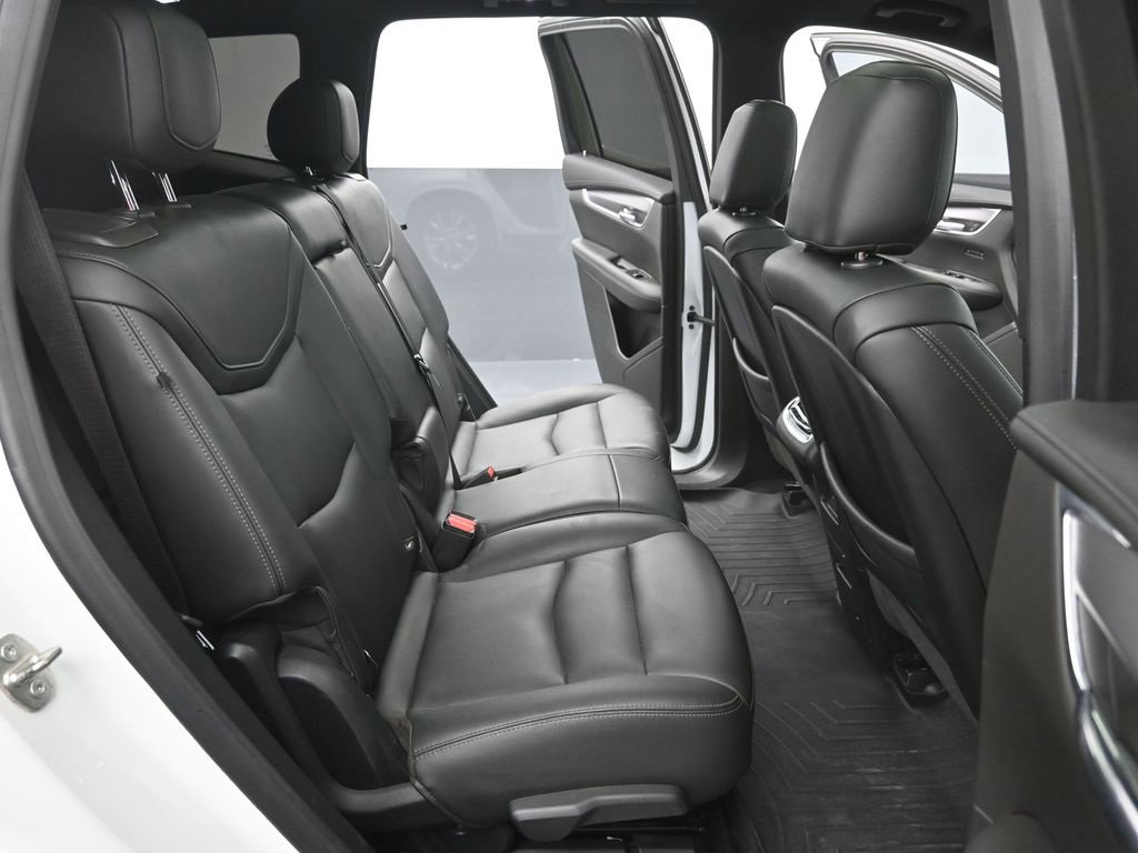 Used 2021 Cadillac XT6 Luxury image 10