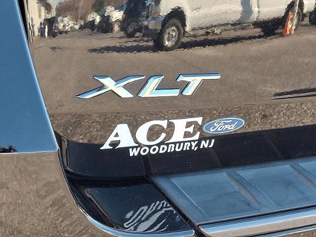 Certified 2022 Ford Explorer XLT w/ Equipment Group 202A image 31