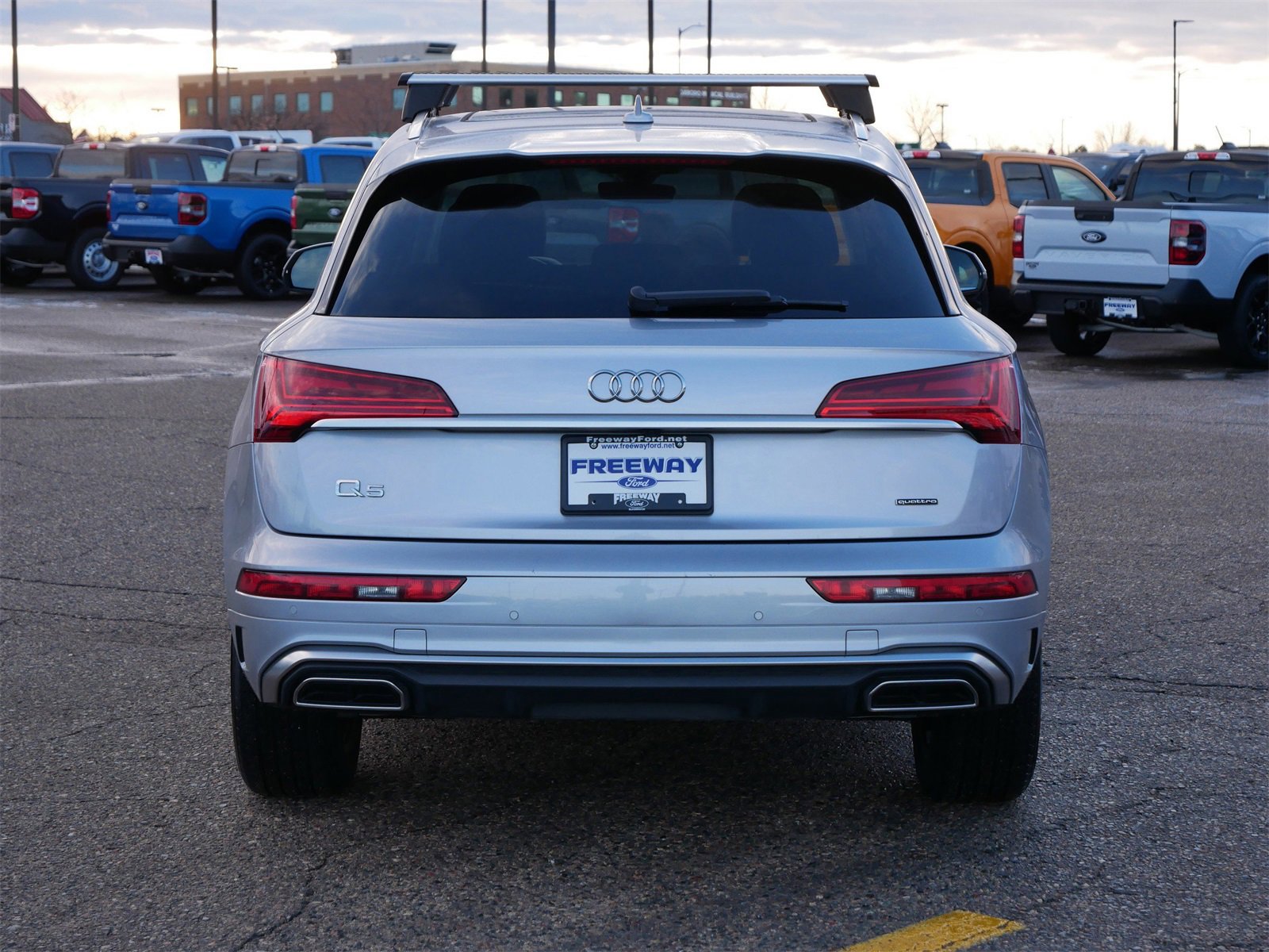 Used 2023 Audi Q5 2.0T Premium Plus image 4