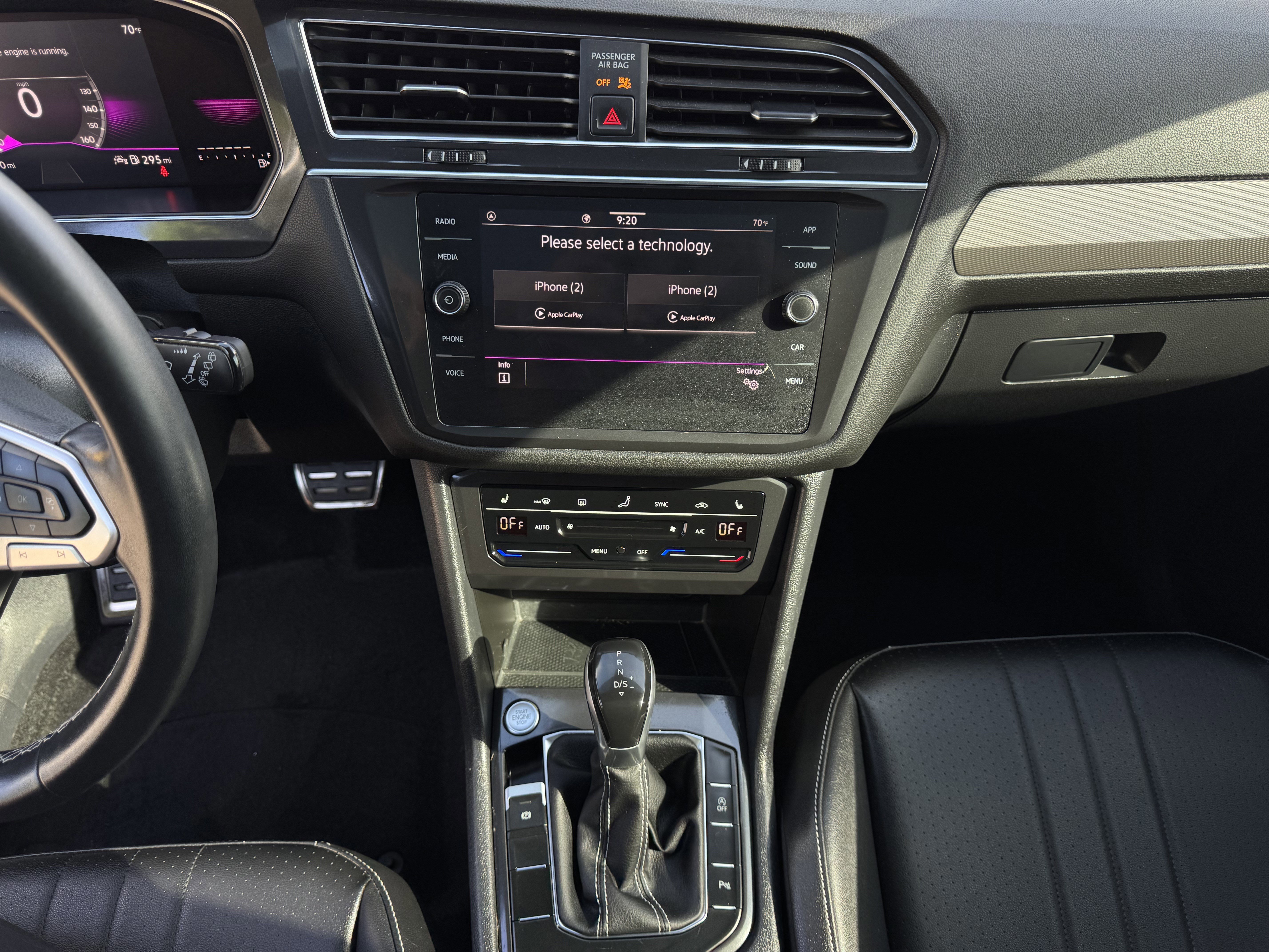 Used 2023 Volkswagen Tiguan SE R-Line image 19