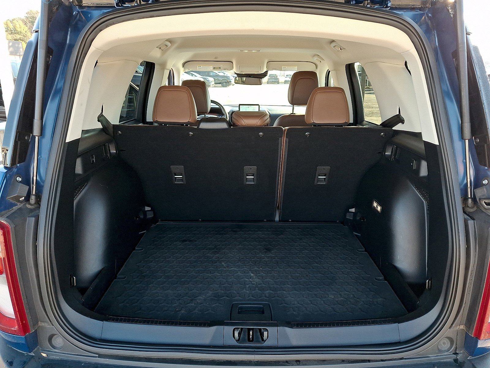 Certified 2023 Ford Bronco Sport Outer Banks w/ Tech Package image 28