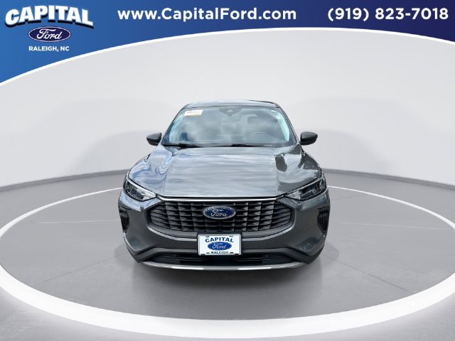 Certified 2023 Ford Escape Active w/ Tech Pack #1 FWD image 3
