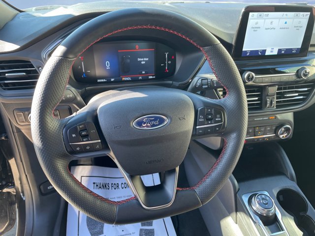 Certified 2025 Ford Escape ST-Line Select image 13