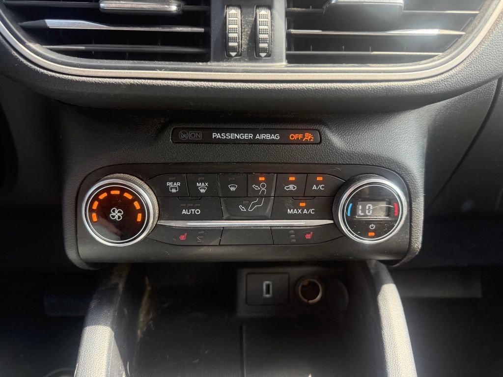Certified 2020 Ford Escape SE FWD image 27