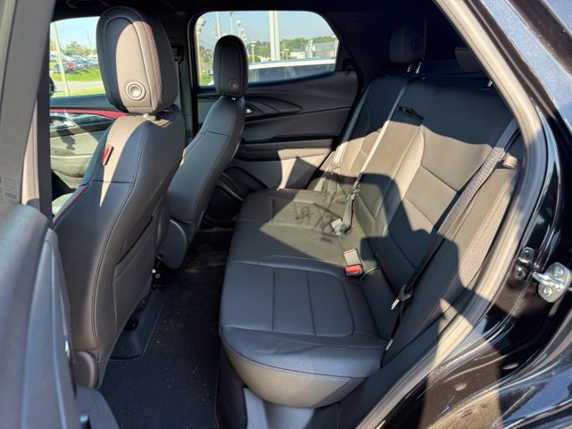 Used 2026 Chevrolet TrailBlazer RS w/ Convenience Package FWD image 10
