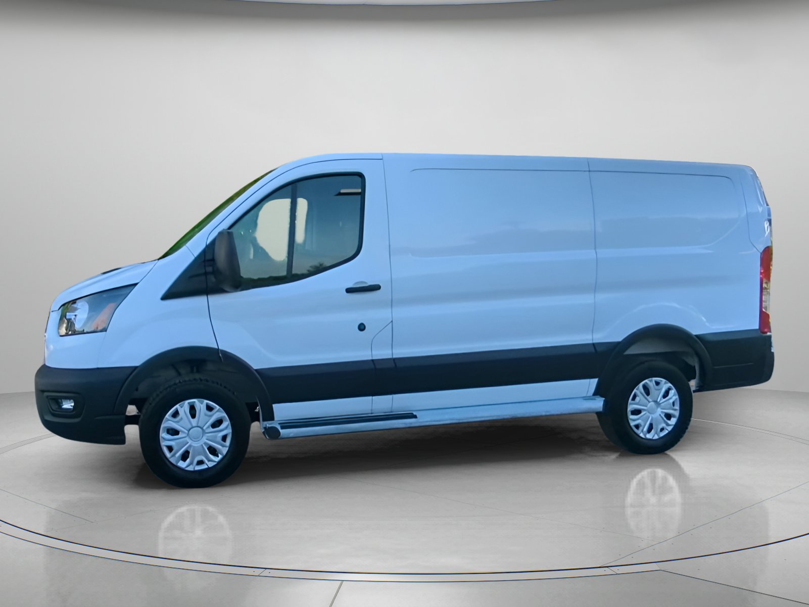 Certified 2025 Ford Transit 250 Low Roof w/ Exterior Upgrade Package RWD image 15