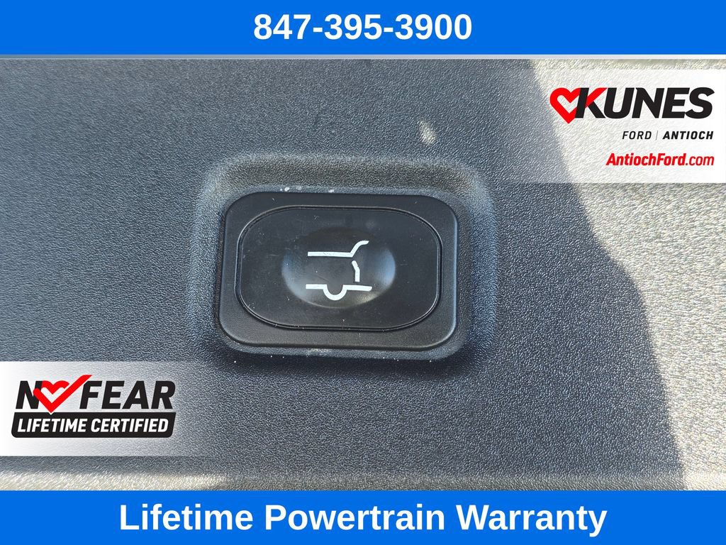 Certified 2025 Ford Expedition Active AWD/4WD image 30
