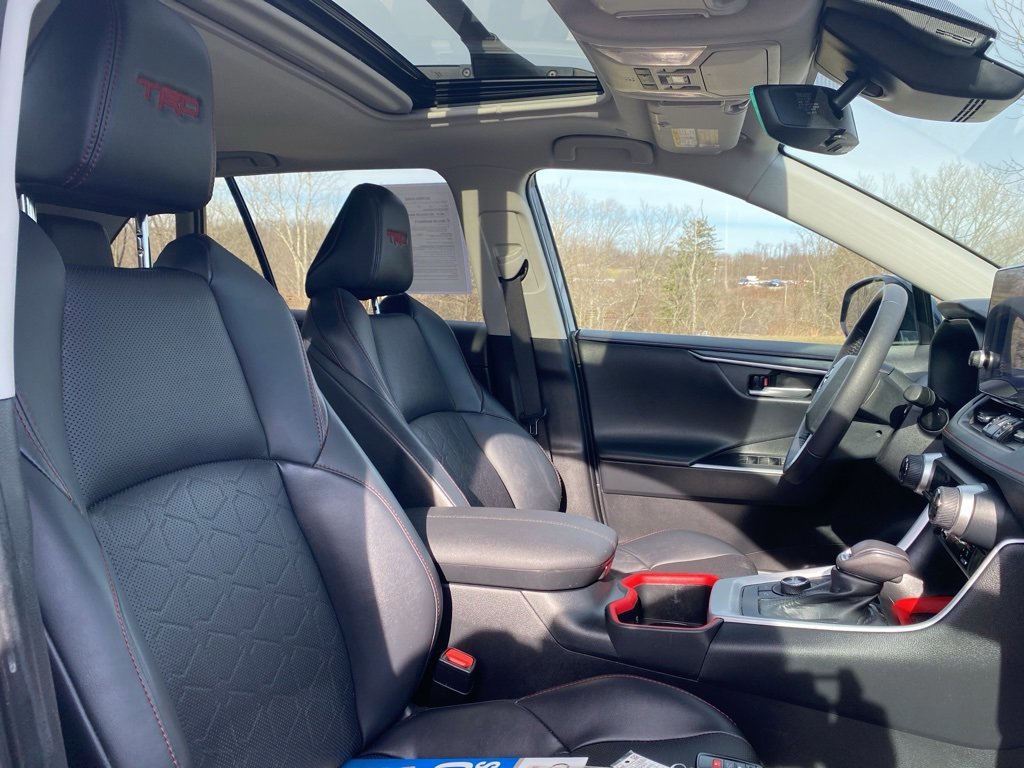 Used 2023 Toyota RAV4 TRD Off-Road image 11