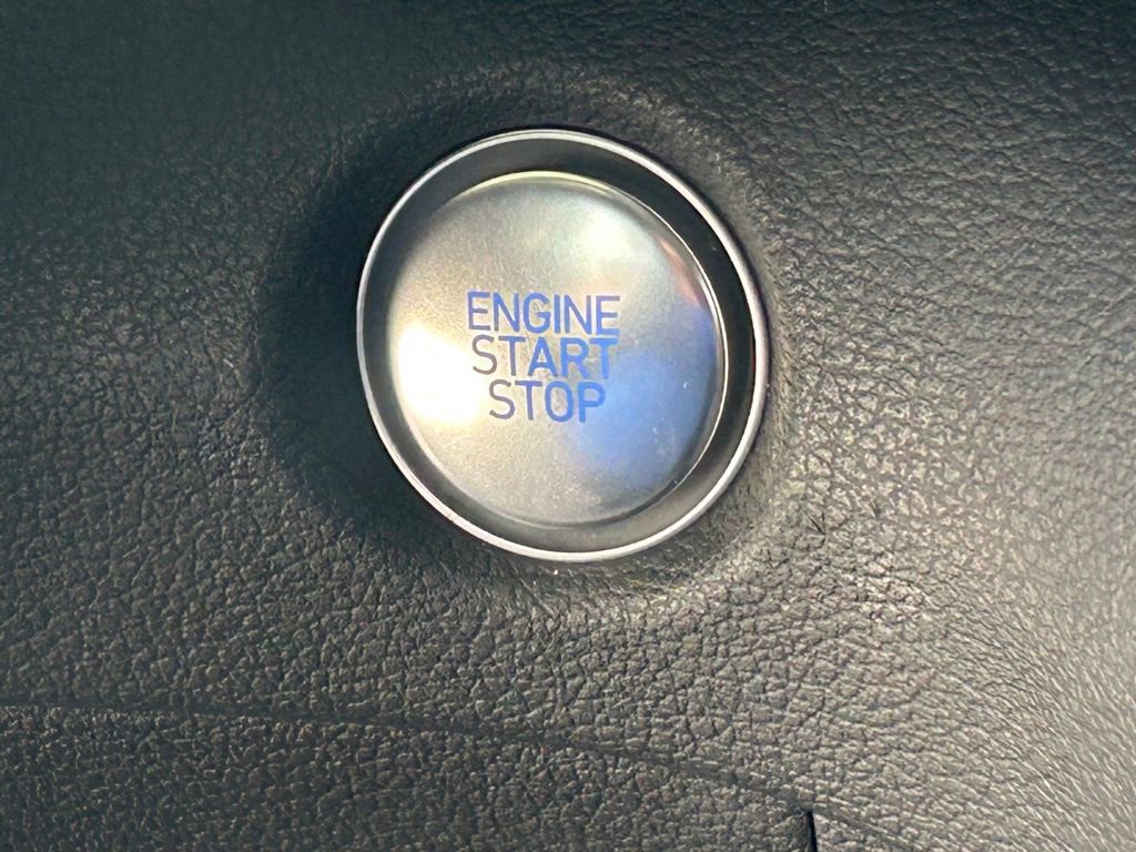 Used 2023 Hyundai Santa Fe SEL image 43