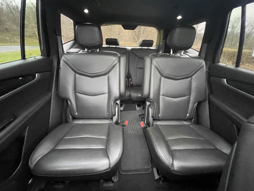 Used 2020 Cadillac XT6 Premium Luxury image 16