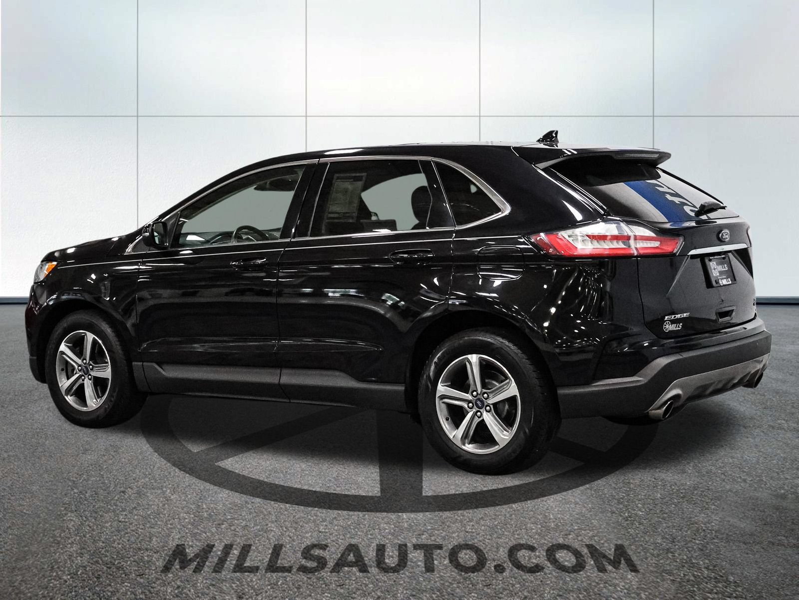 Certified 2020 Ford Edge SEL AWD/4WD image 4