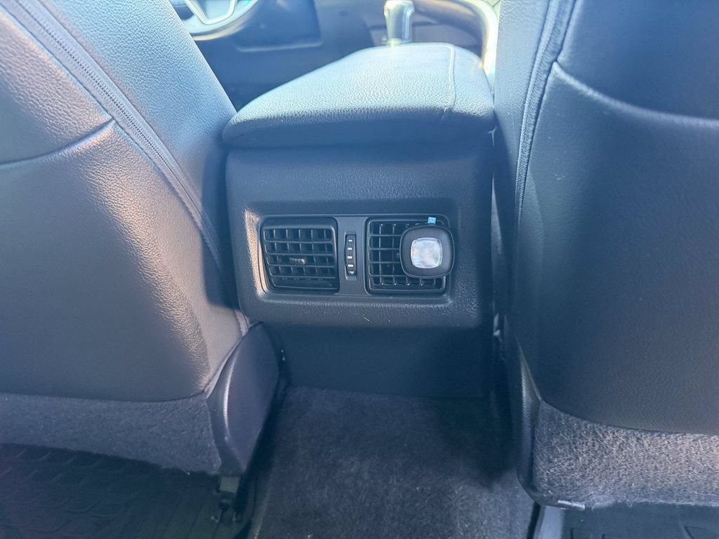 Used 2018 Toyota Camry XSE w/ Driver Assist Package FWD image 14