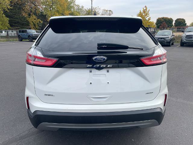 Certified 2022 Ford Edge SEL w/ Convenience Package AWD/4WD image 6