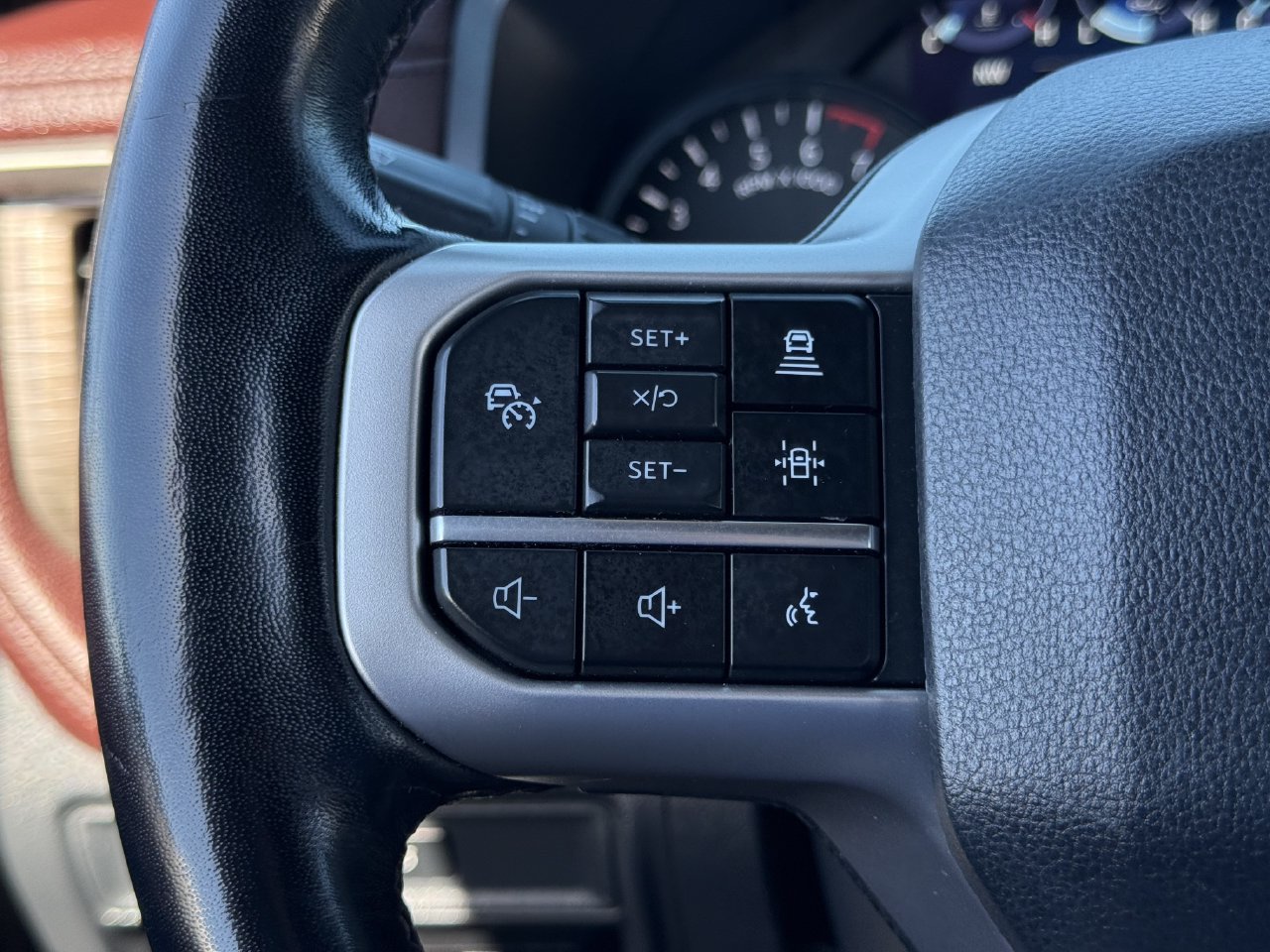 Certified 2024 Ford Expedition Limited RWD image 13