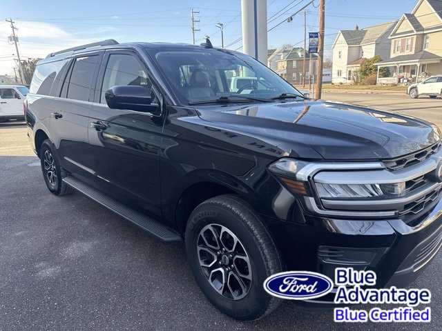 Certified 2024 Ford Expedition Max XLT image 4