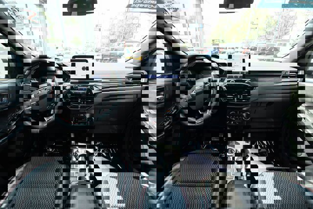 Certified 2023 Ford Escape ST-Line Select image 11