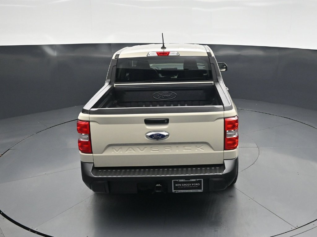Certified 2024 Ford Maverick XLT w/ XLT Luxury Package FWD image 39