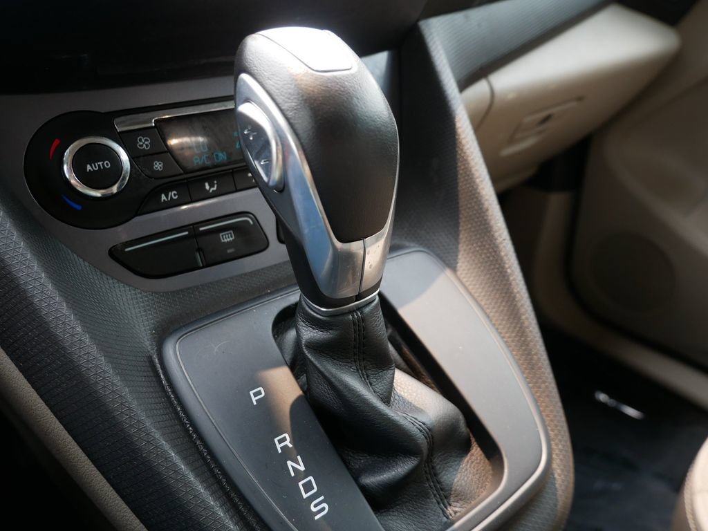 Certified 2017 Ford Transit Connect Titanium FWD image 25