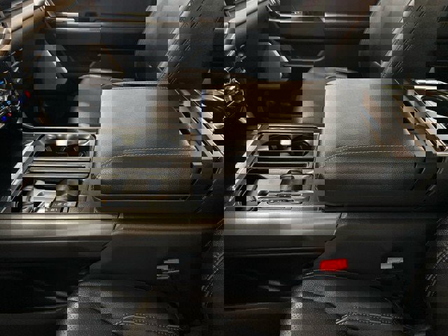 Certified 2025 Ford F150 Lariat w/ Equipment Group 502A High image 29