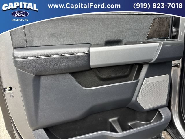 Certified 2023 Ford F250 Lariat w/ Lariat Ultimate Package AWD/4WD image 17