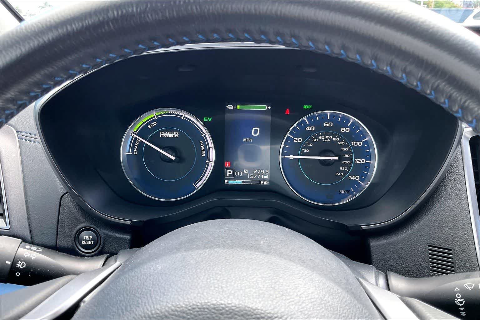 Used 2022 Subaru Crosstrek Hybrid AWD/4WD image 17