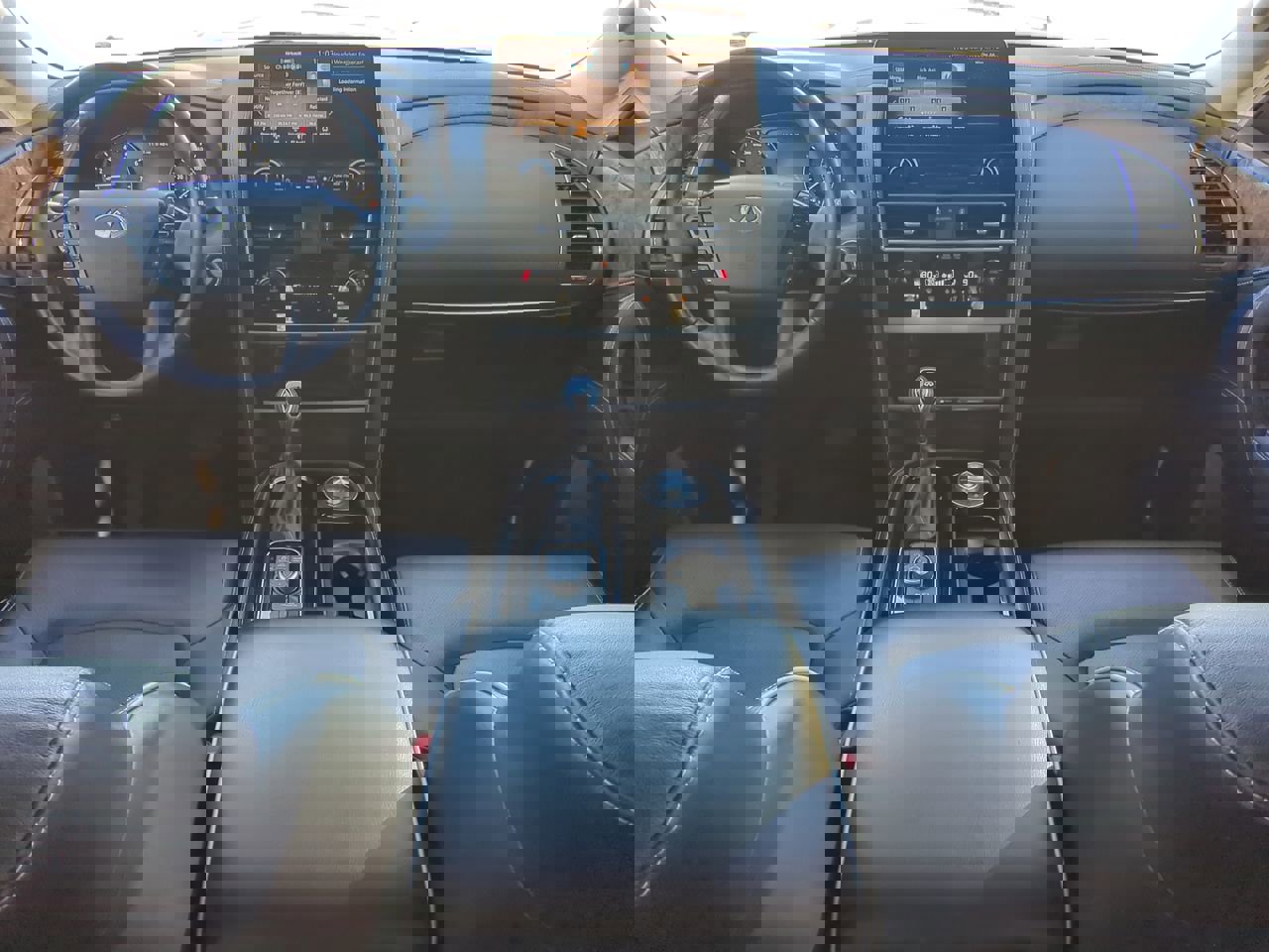 Used 2023 INFINITI QX80 Premium Select w/ All-Season Package image 13