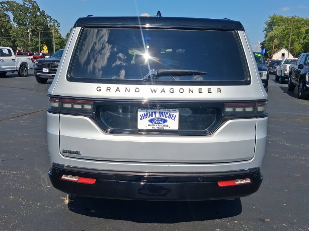 Used 2024 Jeep Grand Wagoneer L Series II w/ Quick Order Packagew 28T AWD/4WD image 25