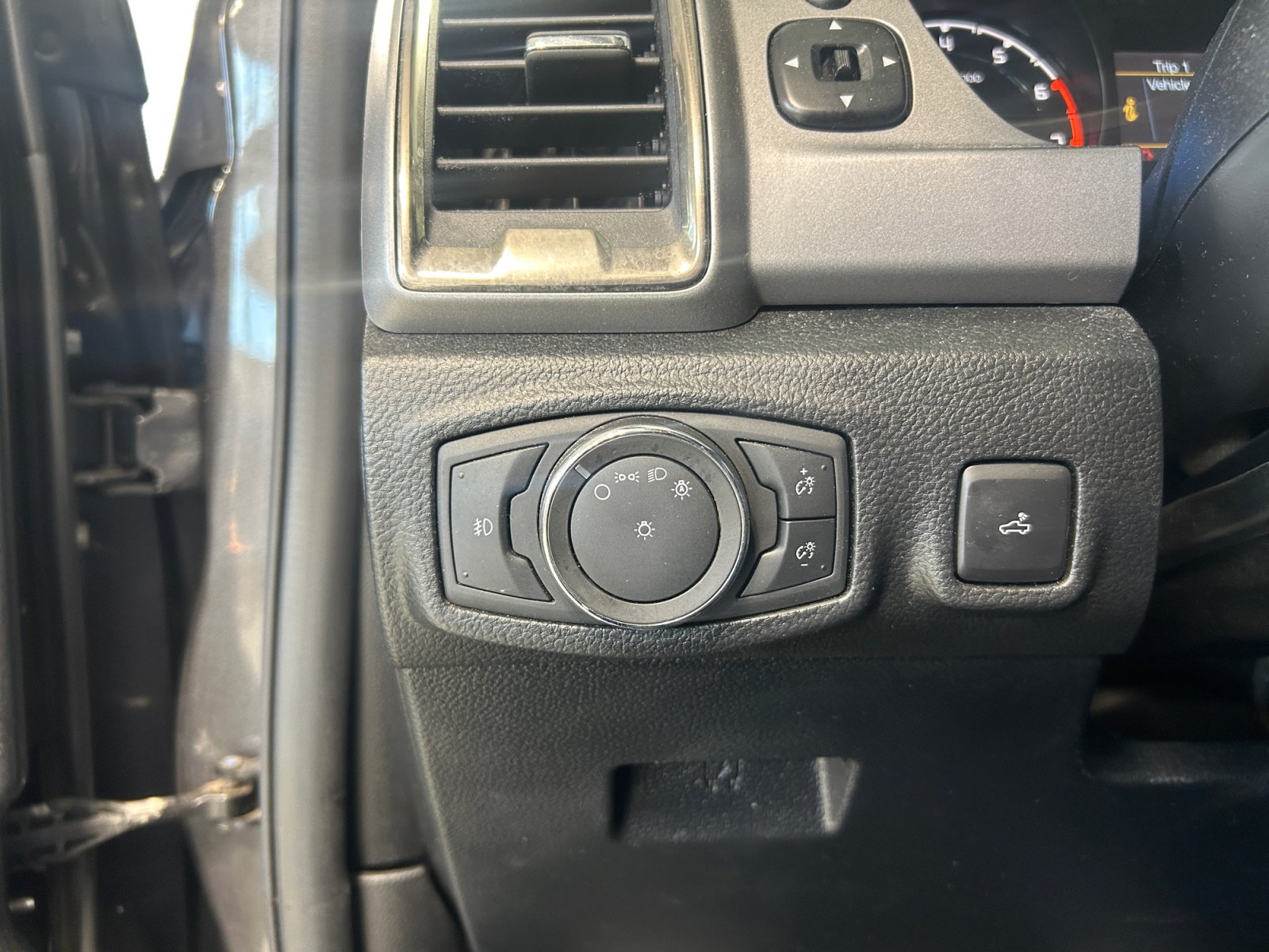 Certified 2020 Ford Ranger XLT w/ Equipment Group 301A Mid RWD image 20