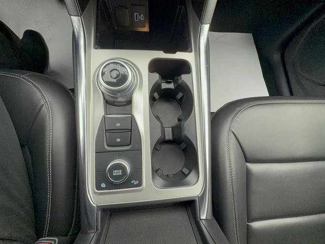 Certified 2023 Ford Explorer XLT w/ Equipment Group 202A AWD/4WD image 19