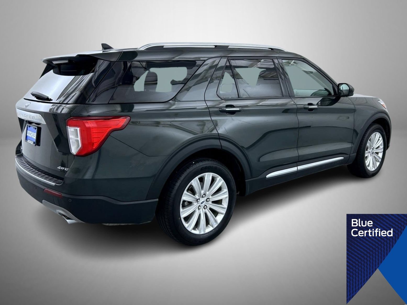 Certified 2023 Ford Explorer Limited AWD/4WD image 5