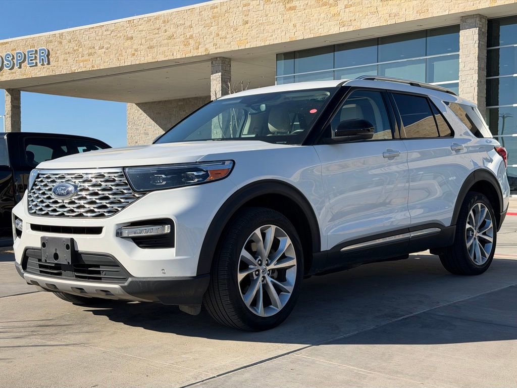 Certified 2023 Ford Explorer Platinum w/ Technology Package image 2