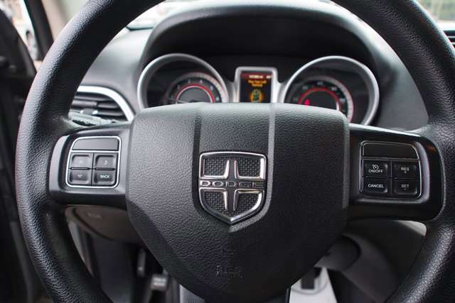 Used 2019 Dodge Journey SE image 23