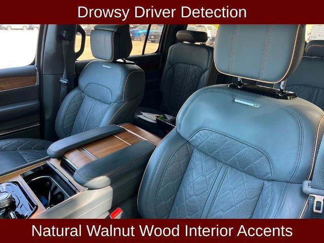Used 2024 Jeep Grand Wagoneer Series III AWD/4WD image 22