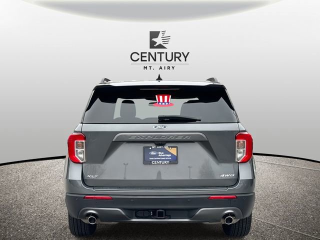 Certified 2023 Ford Explorer XLT w/ Equipment Group 202A image 3