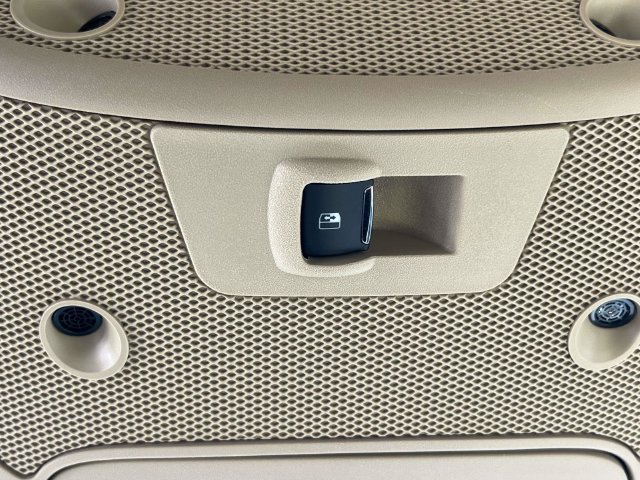Certified 2020 Ford F150 Lariat RWD image 34