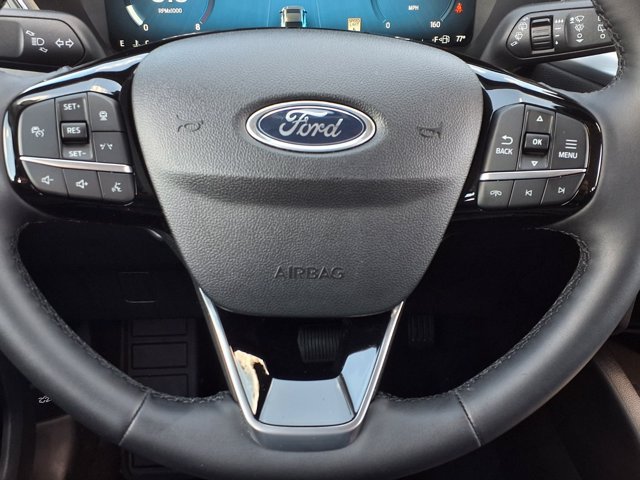 Certified 2024 Ford Escape Platinum w/ Premium Technology Package AWD/4WD image 16