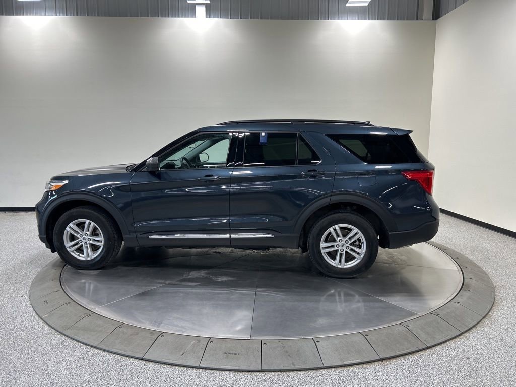 Certified 2024 Ford Explorer XLT w/ Equipment Group 202A AWD/4WD image 10