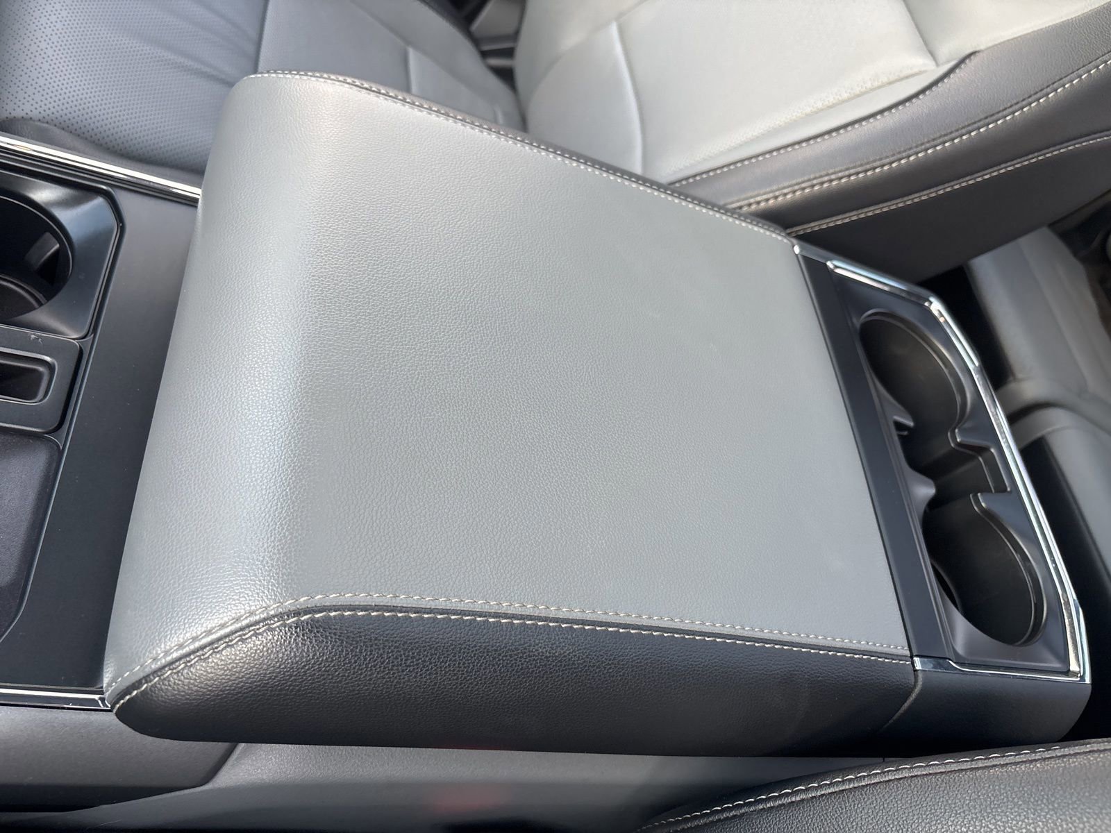 Certified 2022 Ford F150 Lariat w/ Equipment Group 502A High image 37