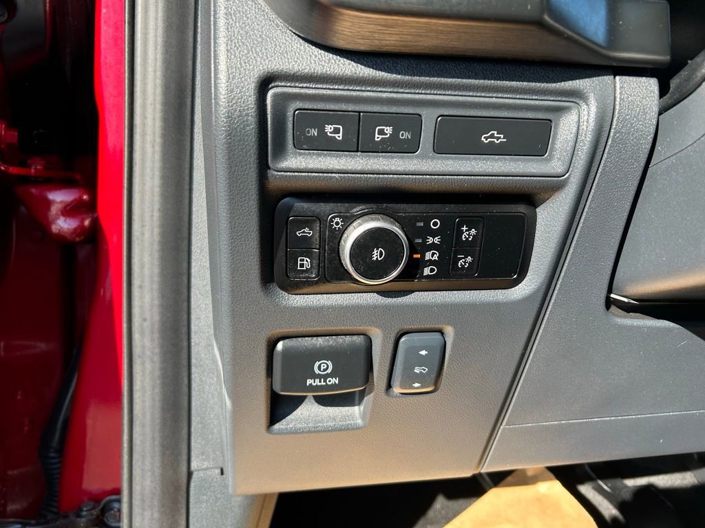 Certified 2023 Ford F150 Lariat w/ Equipment Group 502A High image 24