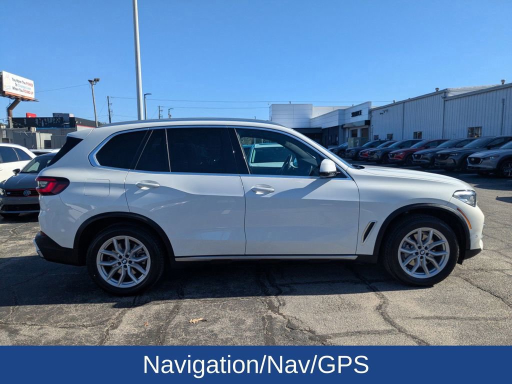 Used 2023 BMW X5 sDrive40i w/ Parking Assistance Package image 6