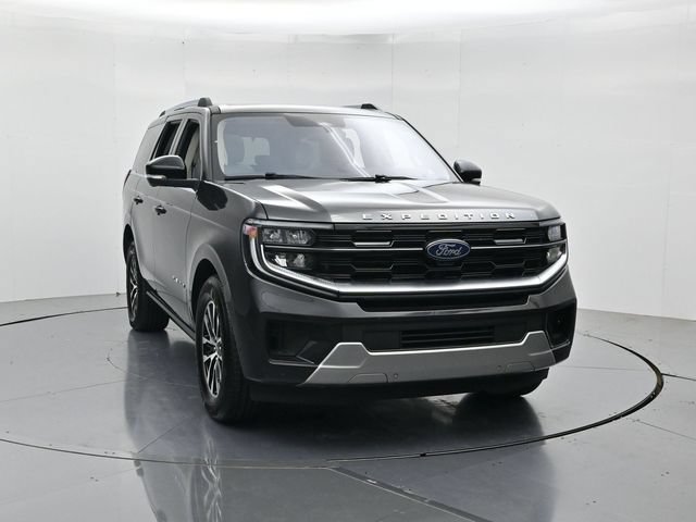 Certified 2025 Ford Expedition Platinum AWD/4WD image 5