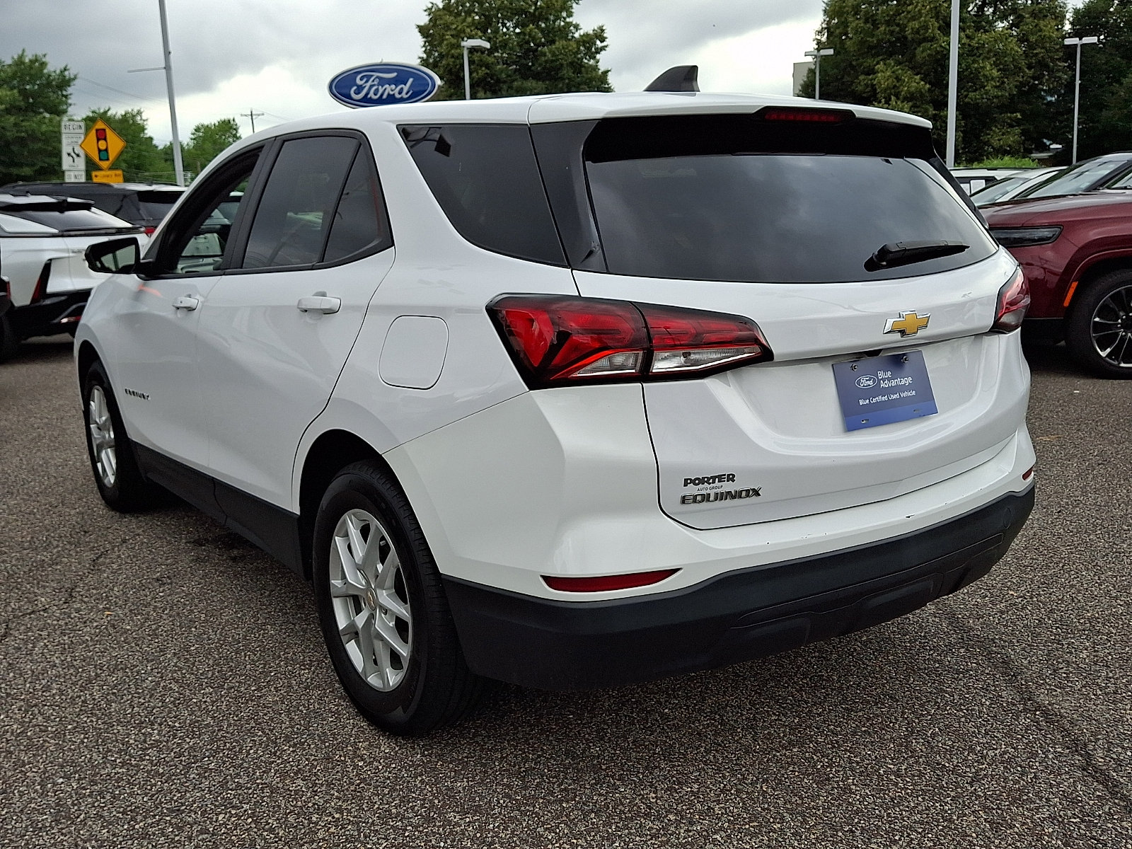 Used 2023 Chevrolet Equinox LS w/ LS Convenience Package FWD image 8