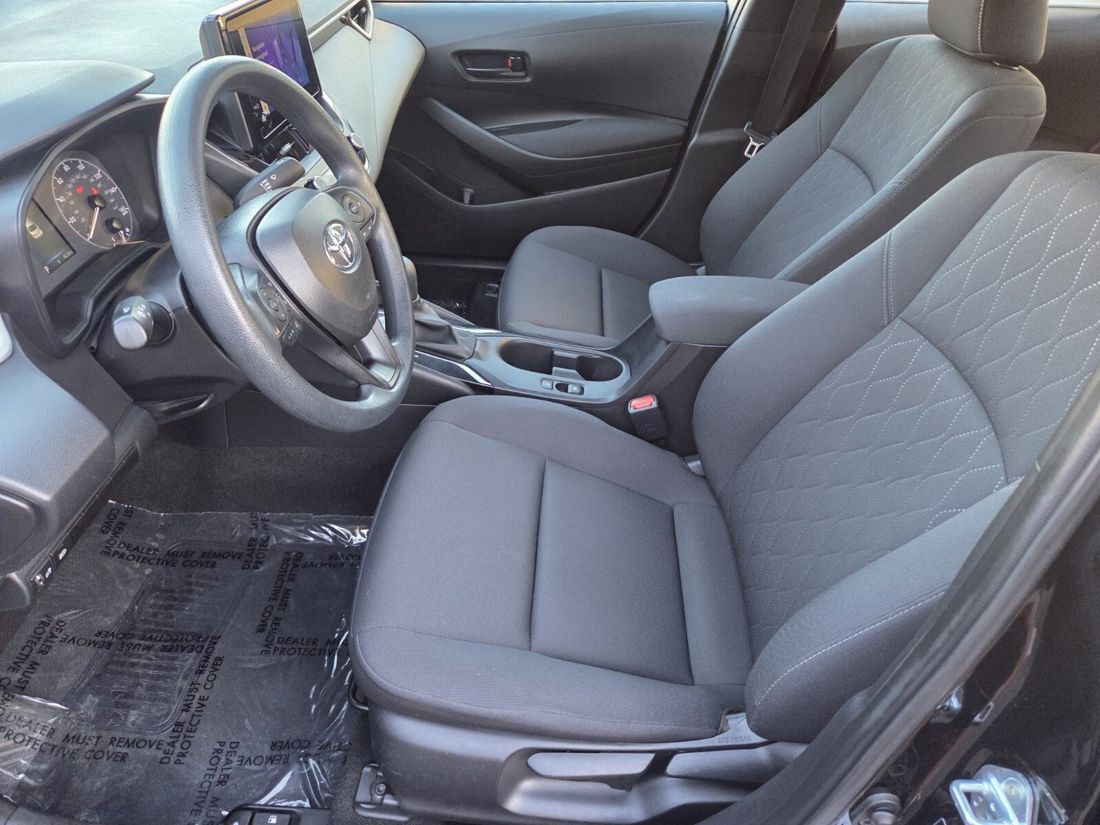 Used 2024 Toyota Corolla LE image 4