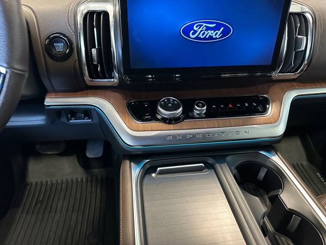 Certified 2025 Ford Expedition Max King Ranch AWD/4WD image 12