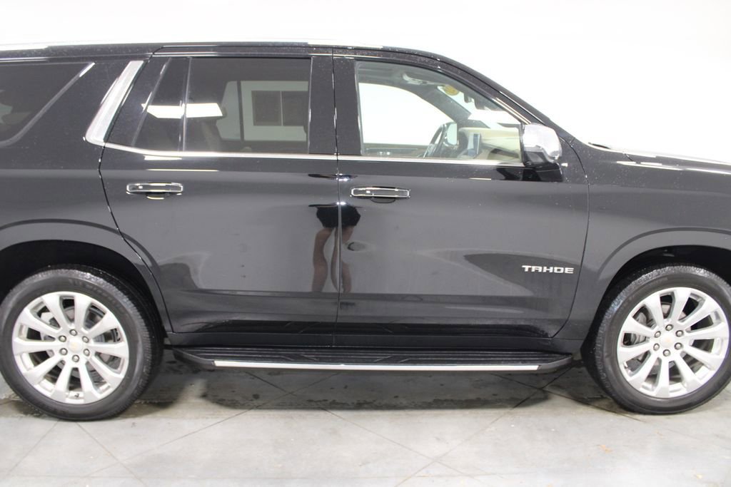 Used 2021 Chevrolet Tahoe Premier w/ Premium Package AWD/4WD image 6